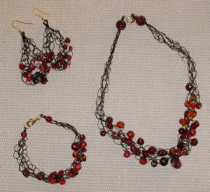 crochet-red-black-set2